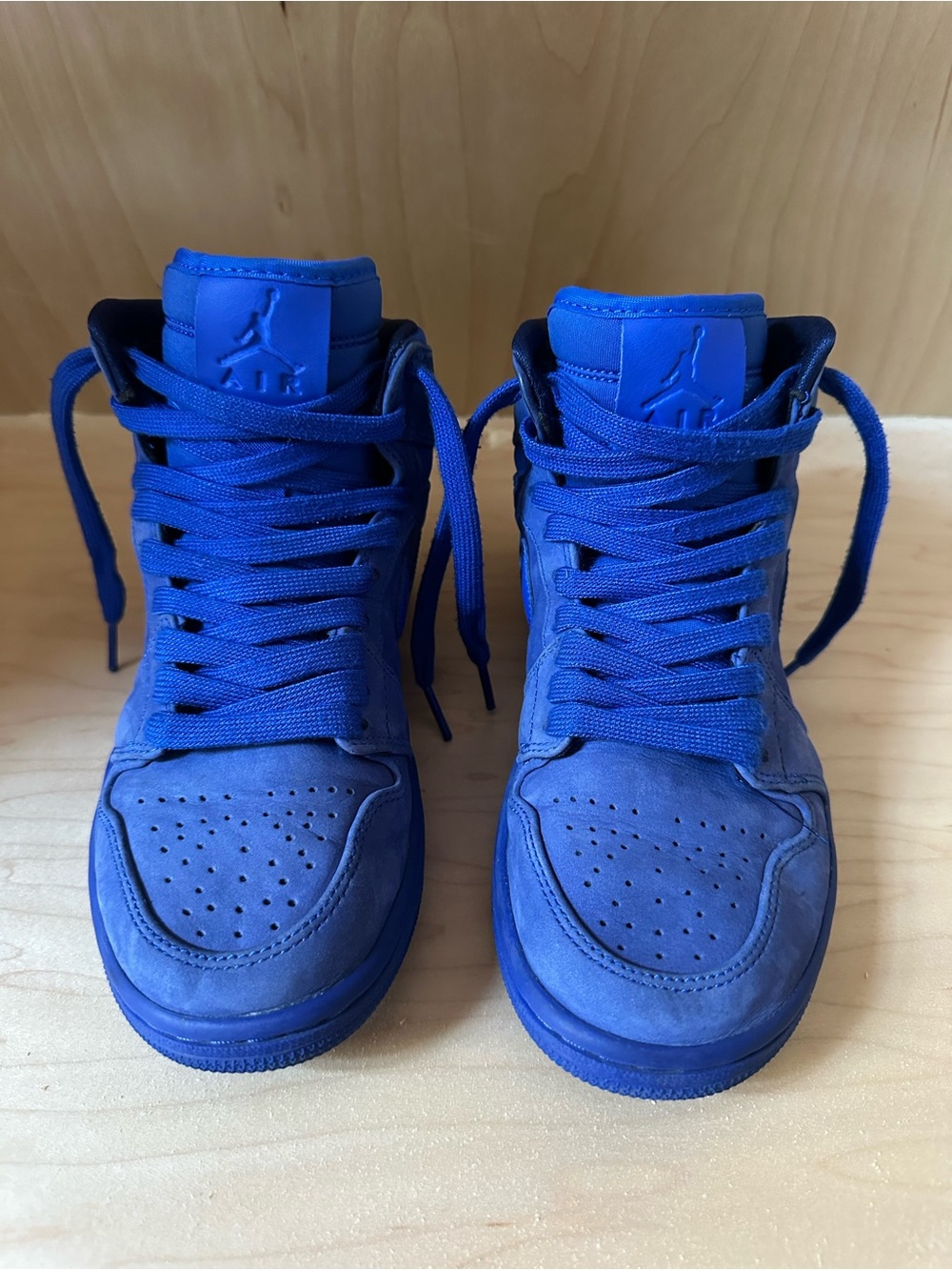 Nike Air Jordan 1 Retro High Premium "Blue Suede"